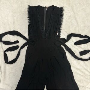 Free People Black Lace V-Neck Wideleg Jumpsuit Size 4 Preowned